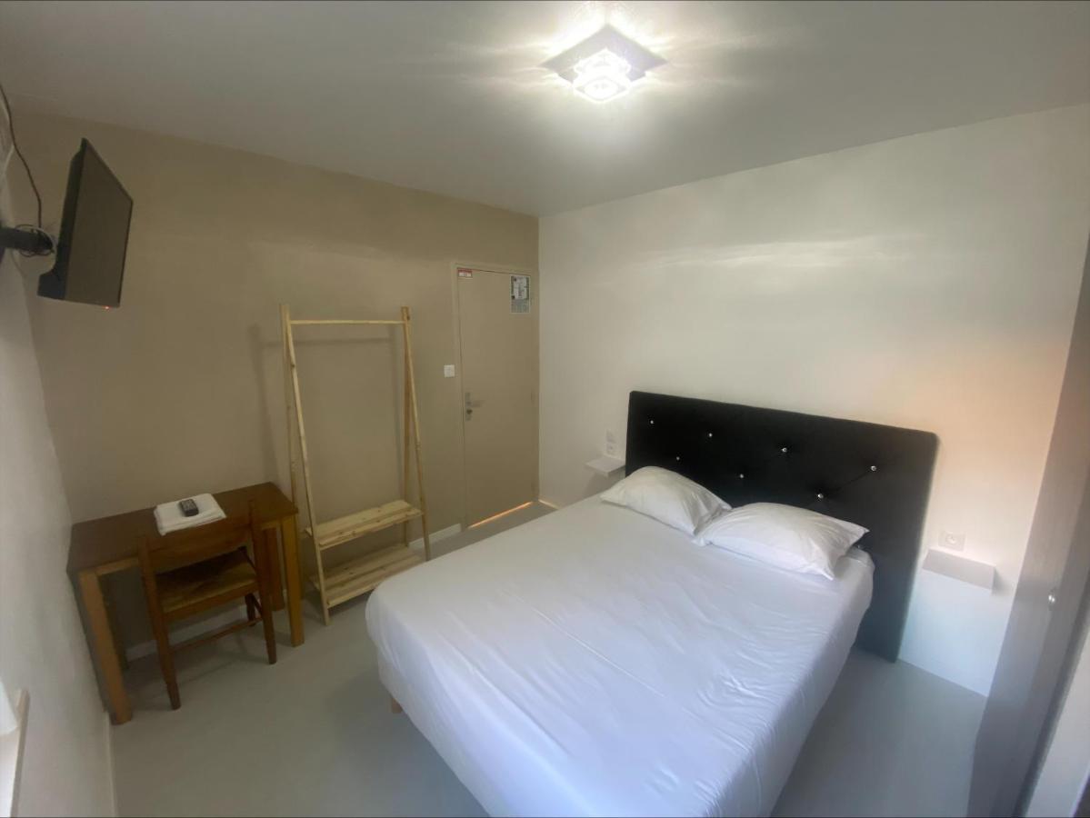 Hôtel California à Maretz Extérieur photo